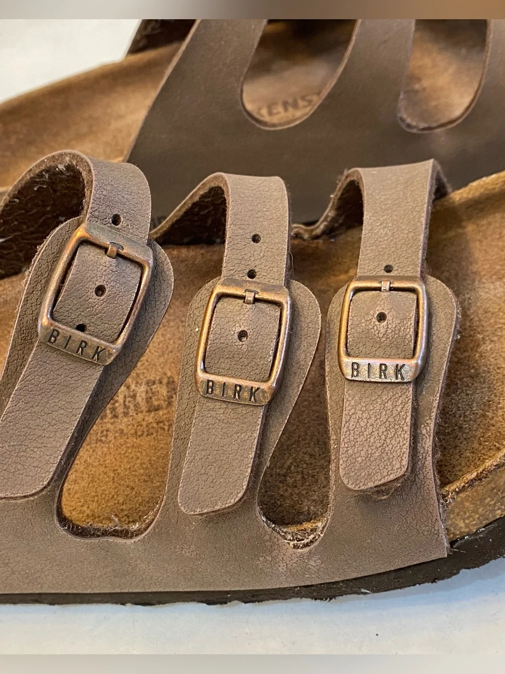Birkenstock Florida Sandal Size 37, Ladies Size 6 US Men’s Size 4 good condition